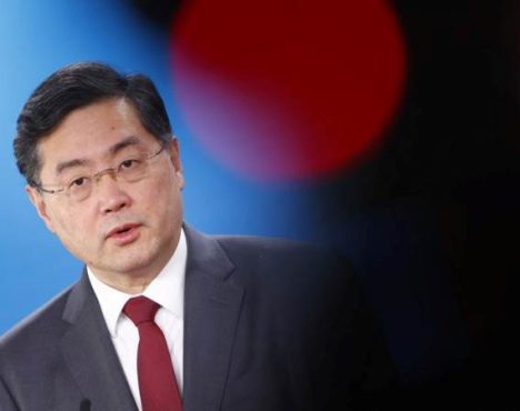 ناپدید شدن وزیر خارجه چین /وزیر خارجه انگلیس سفر به پکن را لغو کرد!